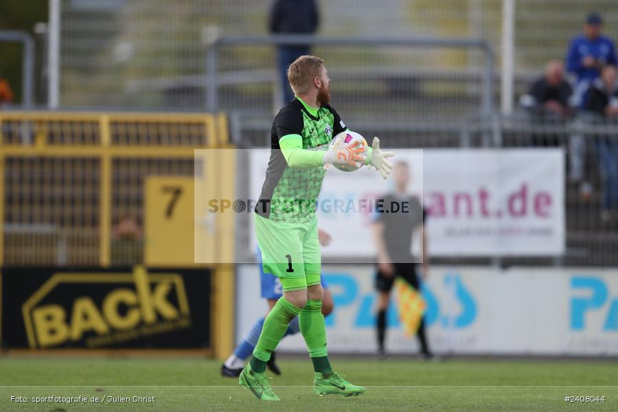Stadion am Schönbusch, Aschaffenburg, 03.05.2024, sport, action, BFV, Fussball, Mai 2024, 33. Spieltag, Regionalliga Bayern, FVI, SVA, FV Illertissen, SV Viktoria Aschaffenburg - Bild-ID: 2408044