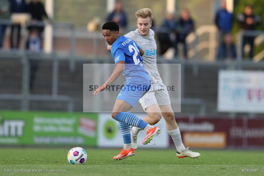 Stadion am Schönbusch, Aschaffenburg, 03.05.2024, sport, action, BFV, Fussball, Mai 2024, 33. Spieltag, Regionalliga Bayern, FVI, SVA, FV Illertissen, SV Viktoria Aschaffenburg - Bild-ID: 2408087