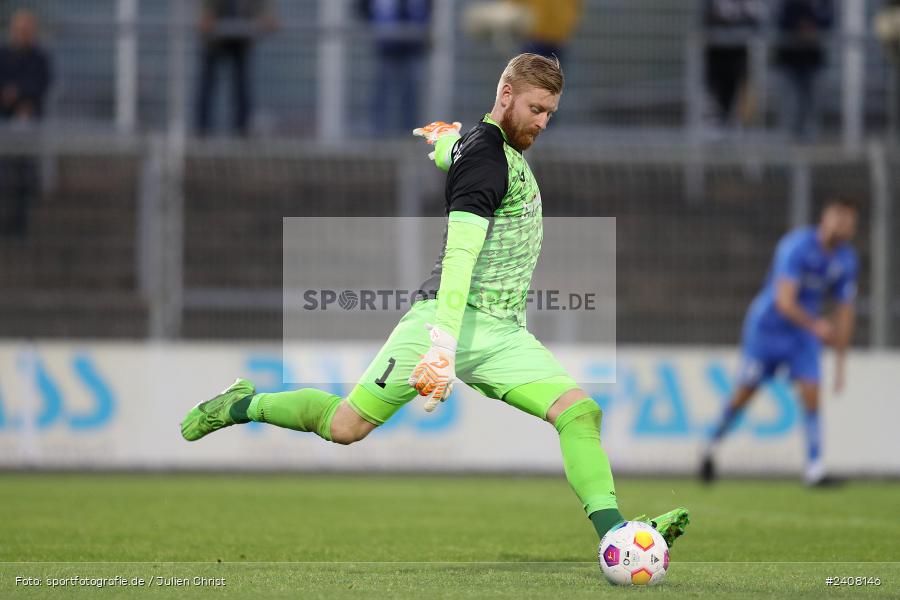 Stadion am Schönbusch, Aschaffenburg, 03.05.2024, sport, action, BFV, Fussball, Mai 2024, 33. Spieltag, Regionalliga Bayern, FVI, SVA, FV Illertissen, SV Viktoria Aschaffenburg - Bild-ID: 2408146