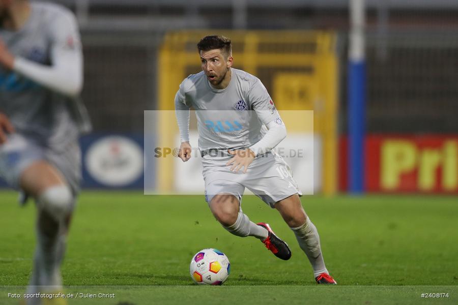Stadion am Schönbusch, Aschaffenburg, 03.05.2024, sport, action, BFV, Fussball, Mai 2024, 33. Spieltag, Regionalliga Bayern, FVI, SVA, FV Illertissen, SV Viktoria Aschaffenburg - Bild-ID: 2408174