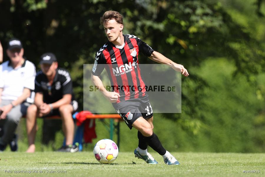 NGN Arena, Aubstadt, 11.05.2024, sport, action, BFV, Fussball, Mai 2024, 33. Spieltag, Regionalliga Bayern, SVA, TSV, SV Viktoria Aschaffenburg, TSV Aubstadt - Bild-ID: 2408923