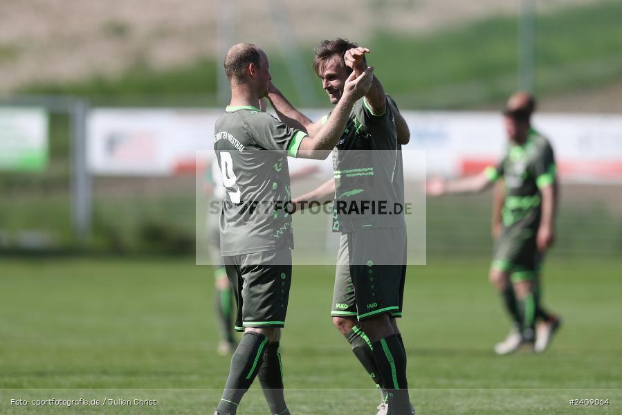 Sportgelände, Esselbach, 12.05.2024, sport, action, BFV, Fussball, Mai 2024, 27. Spieltag, Kreisliga Würzburg Gr. 2, TSV, FSV, TSV Neuhütten-Wiesthal, FSV Esselbach-Steinmark - Bild-ID: 2409064
