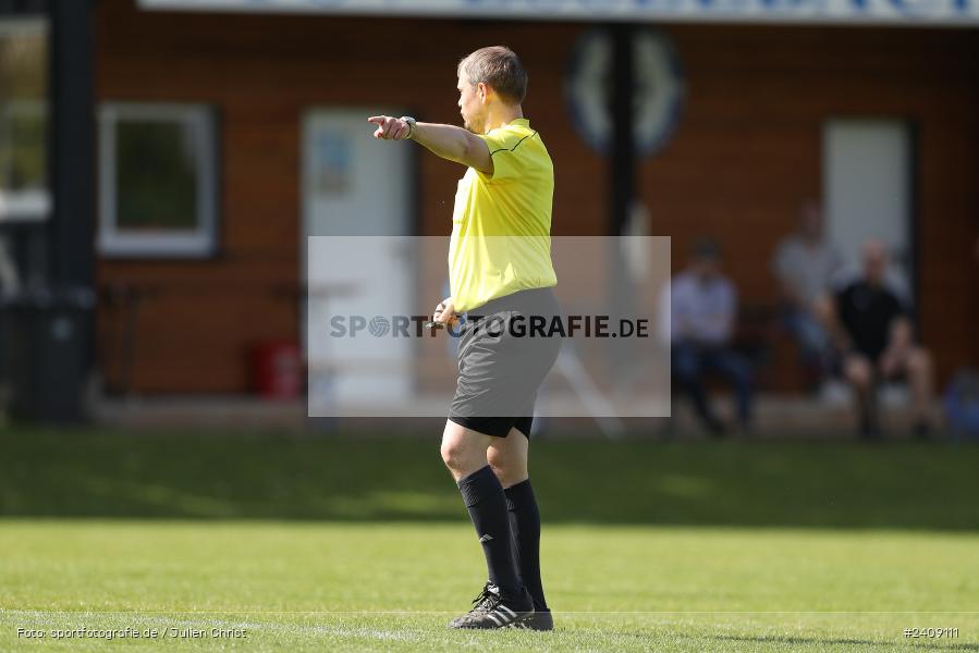 Sportgelände, Esselbach, 12.05.2024, sport, action, BFV, Fussball, Mai 2024, 27. Spieltag, Kreisliga Würzburg Gr. 2, TSV, FSV, TSV Neuhütten-Wiesthal, FSV Esselbach-Steinmark - Bild-ID: 2409111