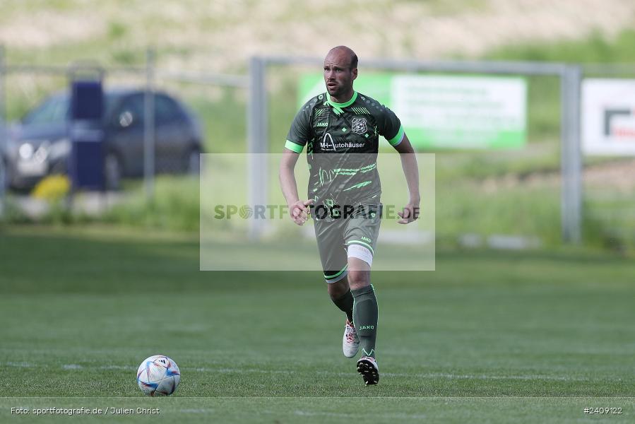 Sportgelände, Esselbach, 12.05.2024, sport, action, BFV, Fussball, Mai 2024, 27. Spieltag, Kreisliga Würzburg Gr. 2, TSV, FSV, TSV Neuhütten-Wiesthal, FSV Esselbach-Steinmark - Bild-ID: 2409122