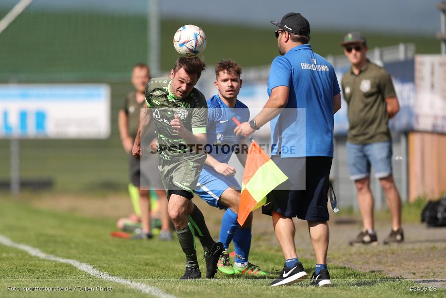 Sportgelände, Esselbach, 12.05.2024, sport, action, BFV, Fussball, Mai 2024, 27. Spieltag, Kreisliga Würzburg Gr. 2, TSV, FSV, TSV Neuhütten-Wiesthal, FSV Esselbach-Steinmark - Bild-ID: 2409128