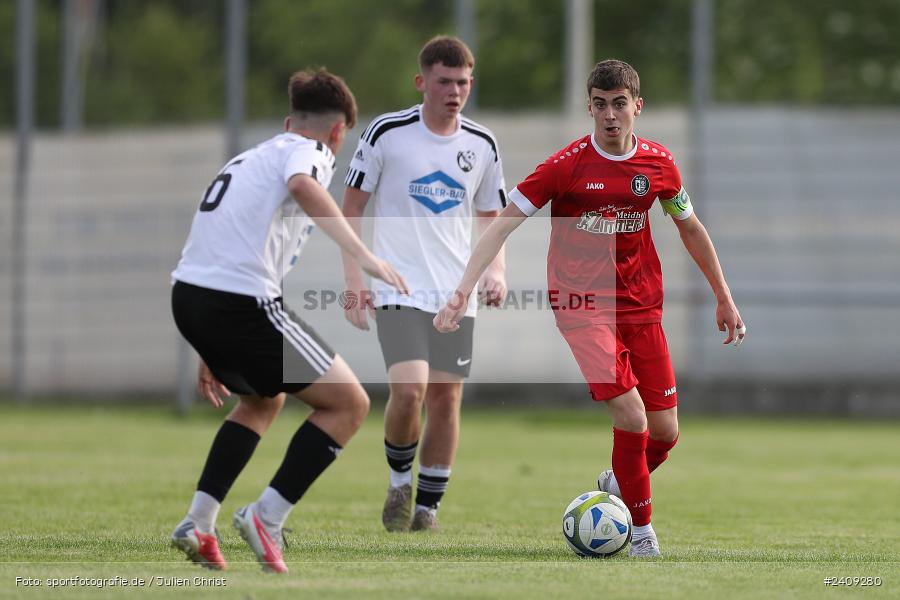 Sportgelände, Lohr am Main, 16.05.2024, sport, action, BFV, Fussball, Mai 2024, B-Junioren, Finale, U17 Landräte Pokal Main-Spessart, TUS, JFG, SG TuS Frammersbach, JFG Spessarttor - Bild-ID: 2409280