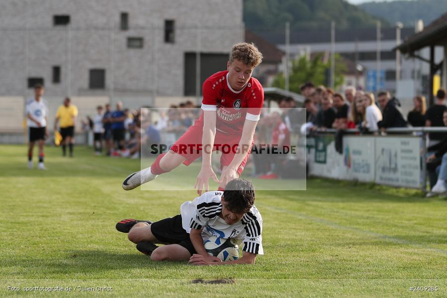 Sportgelände, Lohr am Main, 16.05.2024, sport, action, BFV, Fussball, Mai 2024, B-Junioren, Finale, U17 Landräte Pokal Main-Spessart, TUS, JFG, SG TuS Frammersbach, JFG Spessarttor - Bild-ID: 2409285 Sportgelände, Lohr am Main, 16.05.2024, sport, action, BFV, Fussball, Mai 2024, B-Junioren, Finale, U17 Landräte Pokal Main-Spessart, TUS, JFG, SG TuS Frammersbach, JFG Spessarttor - Bild-ID: 2409285