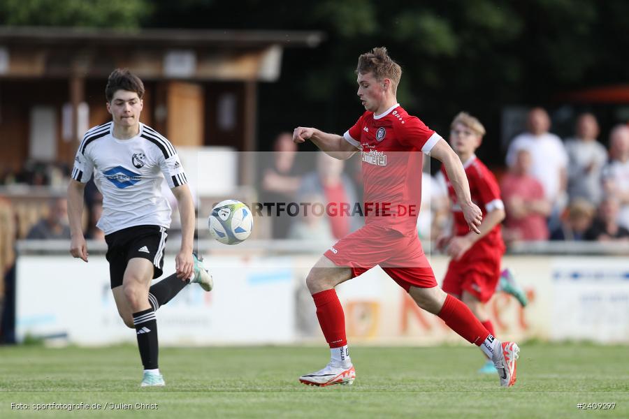 Sportgelände, Lohr am Main, 16.05.2024, sport, action, BFV, Fussball, Mai 2024, B-Junioren, Finale, U17 Landräte Pokal Main-Spessart, TUS, JFG, SG TuS Frammersbach, JFG Spessarttor - Bild-ID: 2409297 Sportgelände, Lohr am Main, 16.05.2024, sport, action, BFV, Fussball, Mai 2024, B-Junioren, Finale, U17 Landräte Pokal Main-Spessart, TUS, JFG, SG TuS Frammersbach, JFG Spessarttor - Bild-ID: 2409297