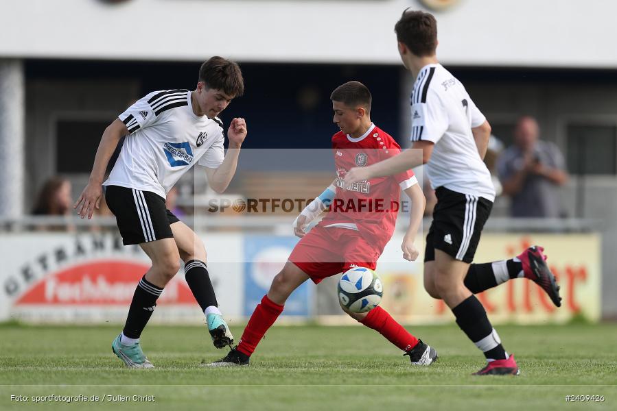 Sportgelände, Lohr am Main, 16.05.2024, sport, action, BFV, Fussball, Mai 2024, B-Junioren, Finale, U17 Landräte Pokal Main-Spessart, TUS, JFG, SG TuS Frammersbach, JFG Spessarttor - Bild-ID: 2409426 Sportgelände, Lohr am Main, 16.05.2024, sport, action, BFV, Fussball, Mai 2024, B-Junioren, Finale, U17 Landräte Pokal Main-Spessart, TUS, JFG, SG TuS Frammersbach, JFG Spessarttor - Bild-ID: 2409426
