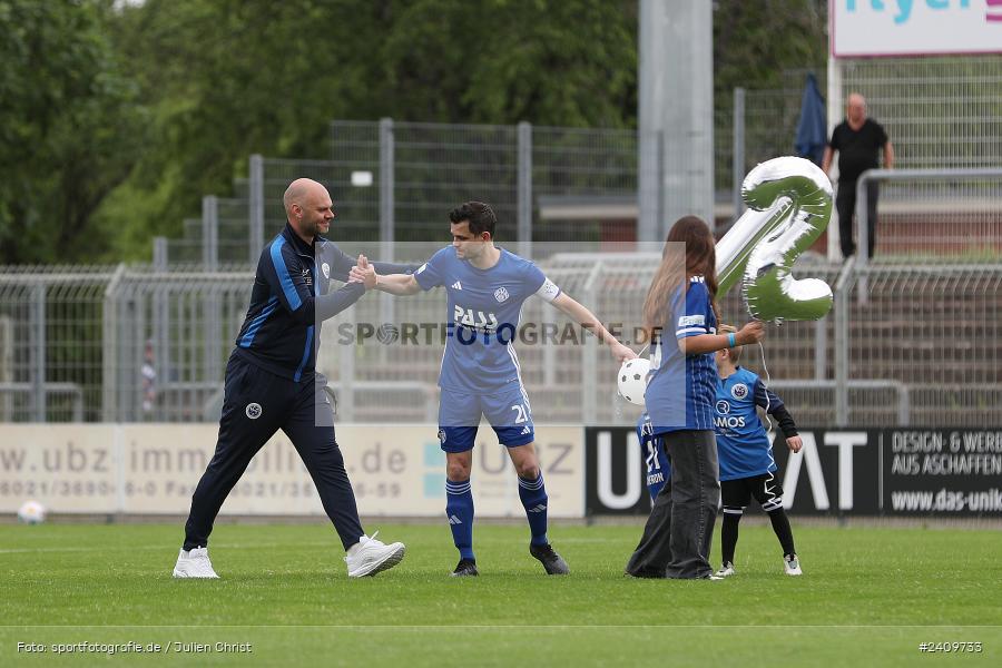 Stadion am Schönbusch, Aschaffenburg, 18.05.2024, sport, action, BFV, Fussball, Mai 2024, 34. Spieltag, Regionalliga Bayern, SVA, ANS, SpVgg Ansbach, SV Viktoria Aschaffenburg - Bild-ID: 2409733