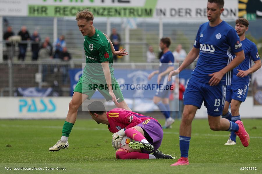 Stadion am Schönbusch, Aschaffenburg, 18.05.2024, sport, action, BFV, Fussball, Mai 2024, 34. Spieltag, Regionalliga Bayern, SVA, ANS, SpVgg Ansbach, SV Viktoria Aschaffenburg - Bild-ID: 2409892