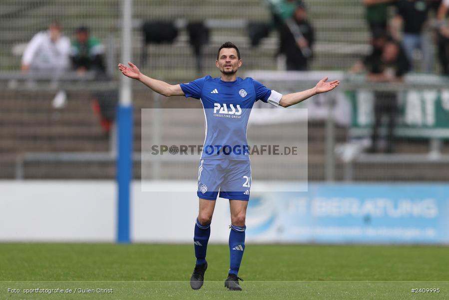 Stadion am Schönbusch, Aschaffenburg, 18.05.2024, sport, action, BFV, Fussball, Mai 2024, 34. Spieltag, Regionalliga Bayern, SVA, ANS, SpVgg Ansbach, SV Viktoria Aschaffenburg - Bild-ID: 2409995