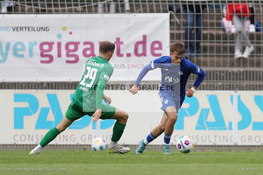 Stadion am Schönbusch, Aschaffenburg, 18.05.2024, sport, action, BFV, Fussball, Mai 2024, 34. Spieltag, Regionalliga Bayern, SVA, ANS, SpVgg Ansbach, SV Viktoria Aschaffenburg - Bild-ID: 2410010