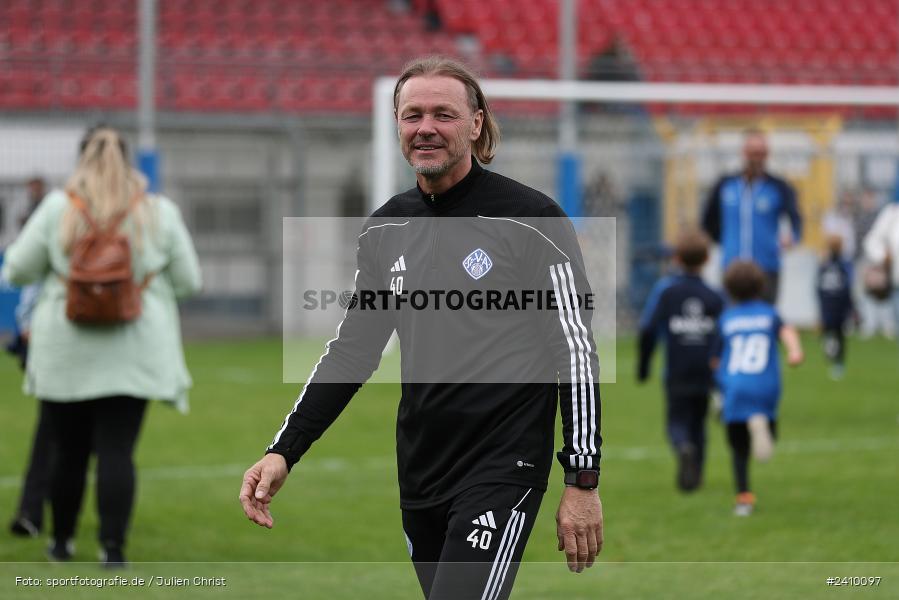 Stadion am Schönbusch, Aschaffenburg, 18.05.2024, sport, action, BFV, Fussball, Mai 2024, 34. Spieltag, Regionalliga Bayern, SVA, ANS, SpVgg Ansbach, SV Viktoria Aschaffenburg - Bild-ID: 2410097
