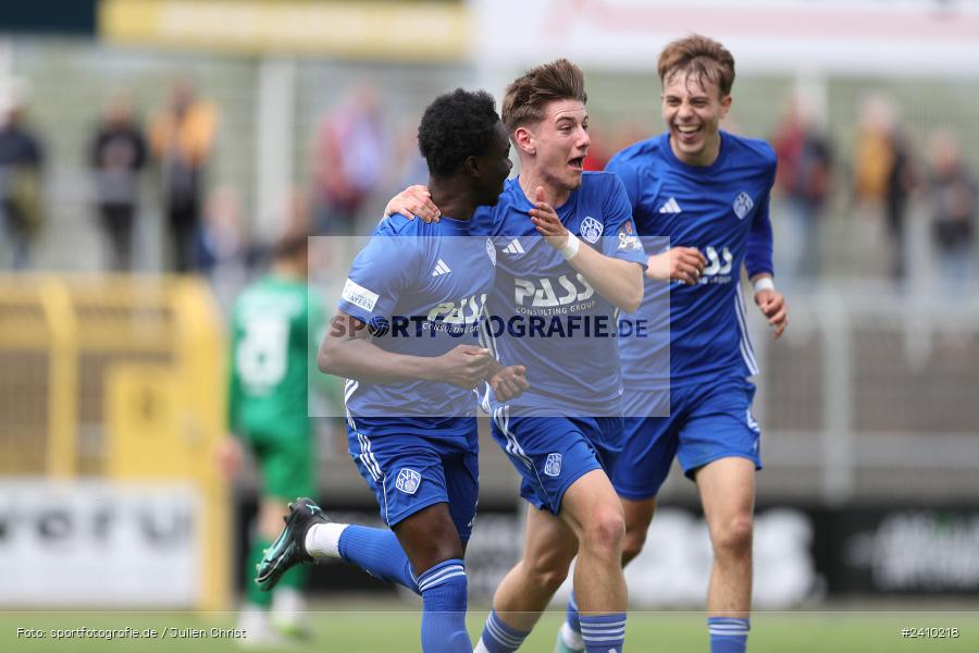 Stadion am Schönbusch, Aschaffenburg, 18.05.2024, sport, action, BFV, Fussball, Mai 2024, 34. Spieltag, Regionalliga Bayern, SVA, ANS, SpVgg Ansbach, SV Viktoria Aschaffenburg - Bild-ID: 2410218