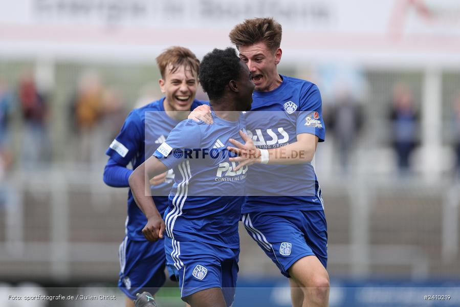 Stadion am Schönbusch, Aschaffenburg, 18.05.2024, sport, action, BFV, Fussball, Mai 2024, 34. Spieltag, Regionalliga Bayern, SVA, ANS, SpVgg Ansbach, SV Viktoria Aschaffenburg - Bild-ID: 2410219