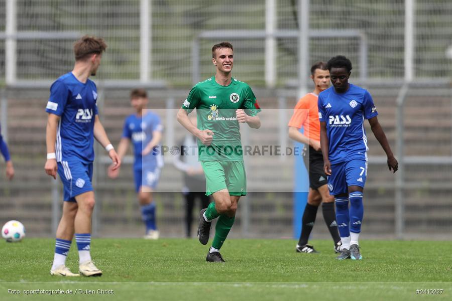 Stadion am Schönbusch, Aschaffenburg, 18.05.2024, sport, action, BFV, Fussball, Mai 2024, 34. Spieltag, Regionalliga Bayern, SVA, ANS, SpVgg Ansbach, SV Viktoria Aschaffenburg - Bild-ID: 2410227