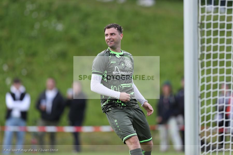 Sportgelände, Neuendorf, 24.05.2024, sport, action, BFV, Fussball, Mai 2024, Relegation Bezirksliga Unterfranken West, NEU, TSV, TSV Neuhütten-Wiesthal, TSV Karlburg II - Bild-ID: 2410608