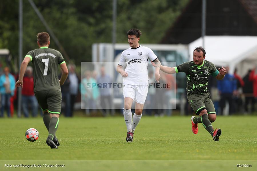 Sportgelände, Neuendorf, 24.05.2024, sport, action, BFV, Fussball, Mai 2024, Relegation Bezirksliga Unterfranken West, NEU, TSV, TSV Neuhütten-Wiesthal, TSV Karlburg II - Bild-ID: 2410614