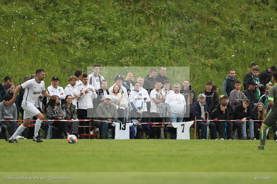 Sportgelände, Neuendorf, 24.05.2024, sport, action, BFV, Fussball, Mai 2024, Relegation Bezirksliga Unterfranken West, NEU, TSV, TSV Neuhütten-Wiesthal, TSV Karlburg II - Bild-ID: 2410691
