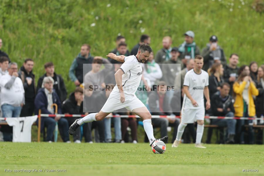 Sportgelände, Neuendorf, 24.05.2024, sport, action, BFV, Fussball, Mai 2024, Relegation Bezirksliga Unterfranken West, NEU, TSV, TSV Neuhütten-Wiesthal, TSV Karlburg II - Bild-ID: 2410692