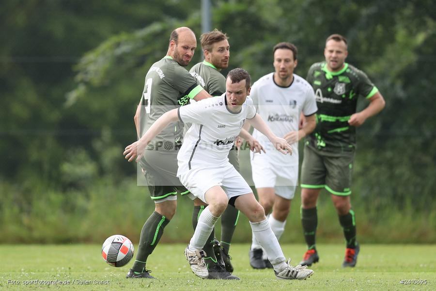 Sportgelände, Neuendorf, 24.05.2024, sport, action, BFV, Fussball, Mai 2024, Relegation Bezirksliga Unterfranken West, NEU, TSV, TSV Neuhütten-Wiesthal, TSV Karlburg II - Bild-ID: 2410695