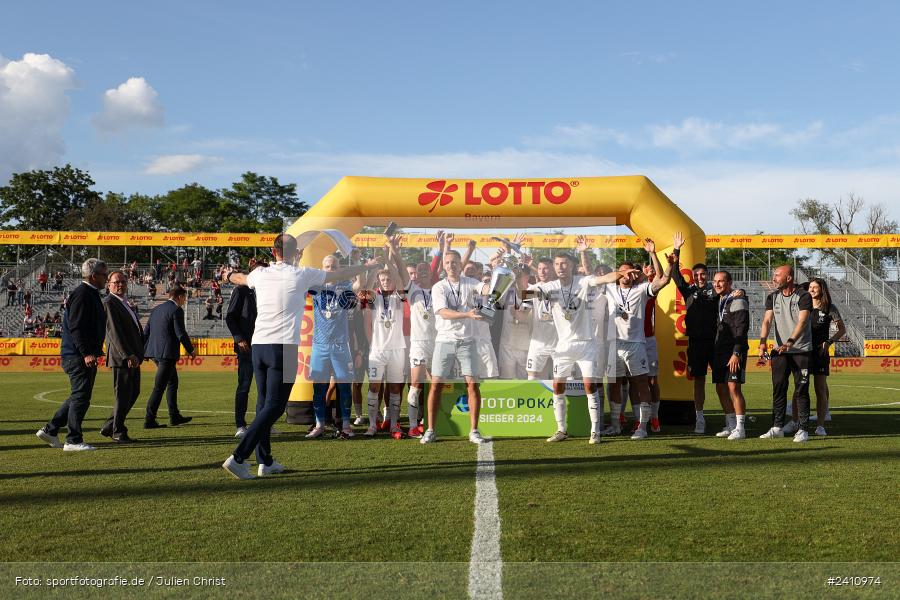 sport, action, Würzburg, Toto-Pokal Finale, Mai 2024, Landespokal-Finale, Fussball, Finaltag der Amateure 2024, Finaltag, FWK, FCI, FC Würzburger Kickers, FC Ingolstadt 04, BFV, AKON Arena, 25.05.2024 - Bild-ID: 2410974