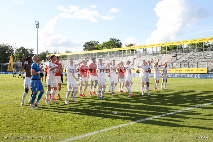 sport, action, Würzburg, Toto-Pokal Finale, Mai 2024, Landespokal-Finale, Fussball, Finaltag der Amateure 2024, Finaltag, FWK, FCI, FC Würzburger Kickers, FC Ingolstadt 04, BFV, AKON Arena, 25.05.2024 - Bild-ID: 2410986