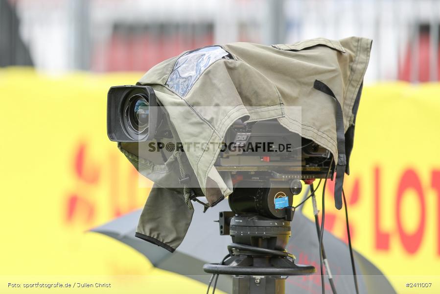 sport, action, Würzburg, Toto-Pokal Finale, Mai 2024, Landespokal-Finale, Fussball, Finaltag der Amateure 2024, Finaltag, FWK, FCI, FC Würzburger Kickers, FC Ingolstadt 04, BFV, AKON Arena, 25.05.2024 - Bild-ID: 2411007