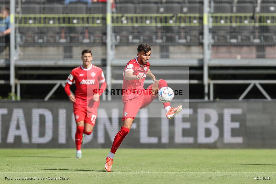 sport, action, Würzburg, Toto-Pokal Finale, Mai 2024, Landespokal-Finale, Fussball, Finaltag der Amateure 2024, Finaltag, FWK, FCI, FC Würzburger Kickers, FC Ingolstadt 04, BFV, AKON Arena, 25.05.2024 - Bild-ID: 2411068 sport, action, Würzburg, Toto-Pokal Finale, Mai 2024, Landespokal-Finale, Fussball, Finaltag der Amateure 2024, Finaltag, FWK, FCI, FC Würzburger Kickers, FC Ingolstadt 04, BFV, AKON Arena, 25.05.2024 - Bild-ID: 2411068