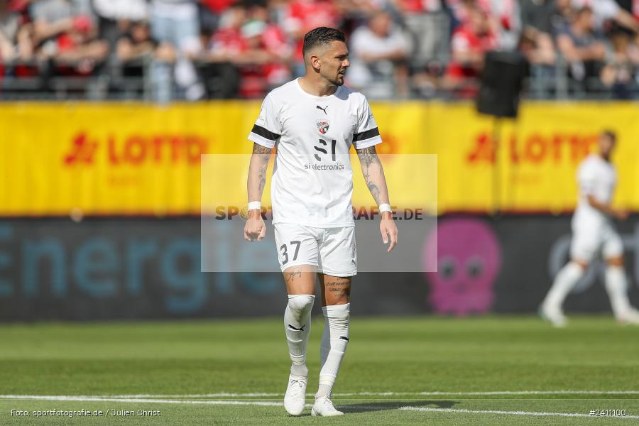 sport, action, Würzburg, Toto-Pokal Finale, Mai 2024, Landespokal-Finale, Fussball, Finaltag der Amateure 2024, Finaltag, FWK, FCI, FC Würzburger Kickers, FC Ingolstadt 04, BFV, AKON Arena, 25.05.2024 - Bild-ID: 2411100