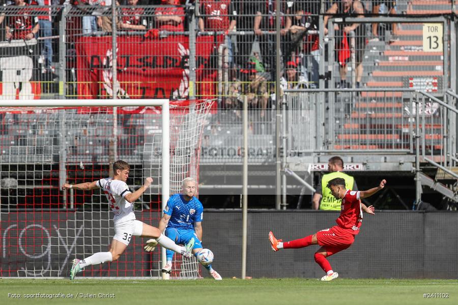 sport, action, Würzburg, Toto-Pokal Finale, Mai 2024, Landespokal-Finale, Fussball, Finaltag der Amateure 2024, Finaltag, FWK, FCI, FC Würzburger Kickers, FC Ingolstadt 04, BFV, AKON Arena, 25.05.2024 - Bild-ID: 2411102