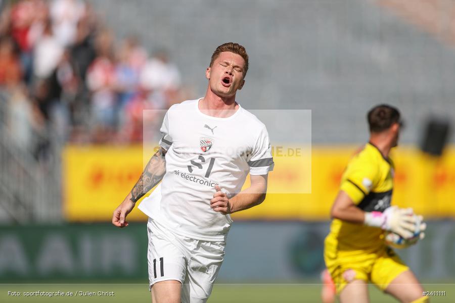 sport, action, Würzburg, Toto-Pokal Finale, Mai 2024, Landespokal-Finale, Fussball, Finaltag der Amateure 2024, Finaltag, FWK, FCI, FC Würzburger Kickers, FC Ingolstadt 04, BFV, AKON Arena, 25.05.2024 - Bild-ID: 2411111