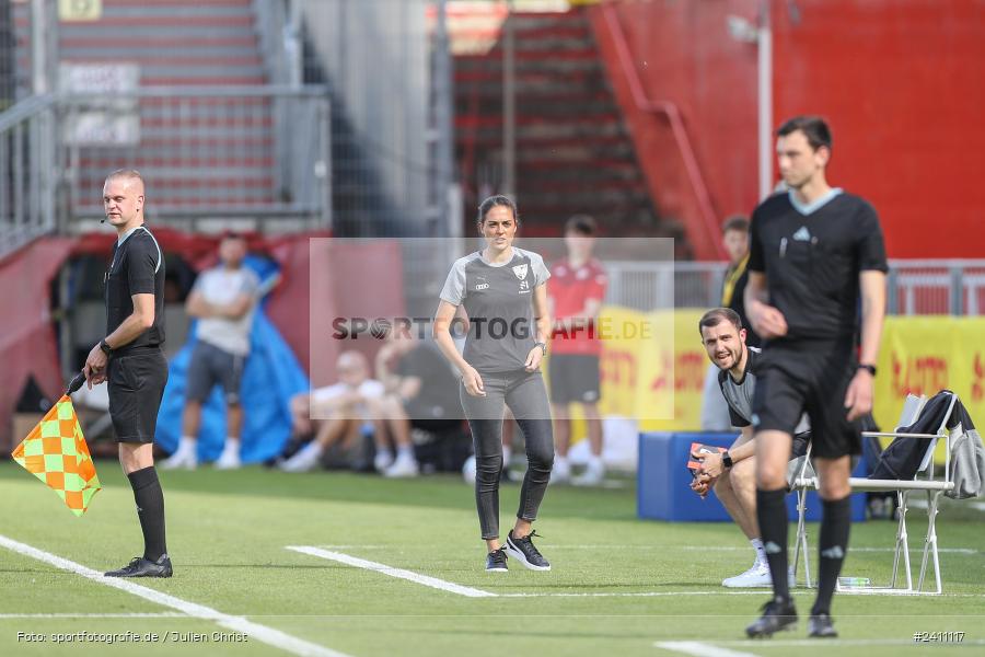 sport, action, Würzburg, Toto-Pokal Finale, Mai 2024, Landespokal-Finale, Fussball, Finaltag der Amateure 2024, Finaltag, FWK, FCI, FC Würzburger Kickers, FC Ingolstadt 04, BFV, AKON Arena, 25.05.2024 - Bild-ID: 2411117