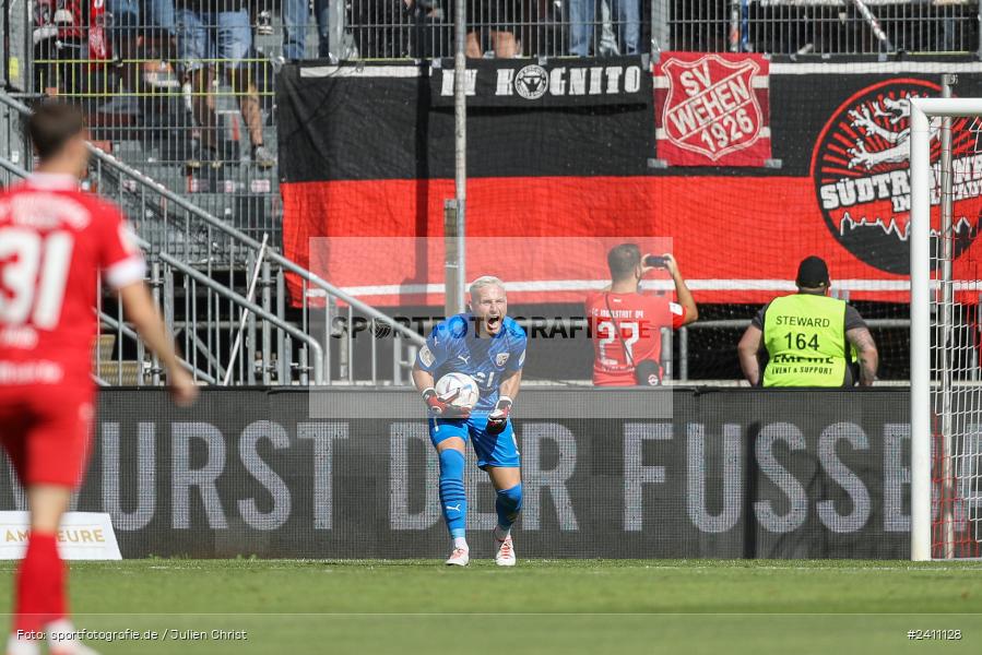 sport, action, Würzburg, Toto-Pokal Finale, Mai 2024, Landespokal-Finale, Fussball, Finaltag der Amateure 2024, Finaltag, FWK, FCI, FC Würzburger Kickers, FC Ingolstadt 04, BFV, AKON Arena, 25.05.2024 - Bild-ID: 2411128