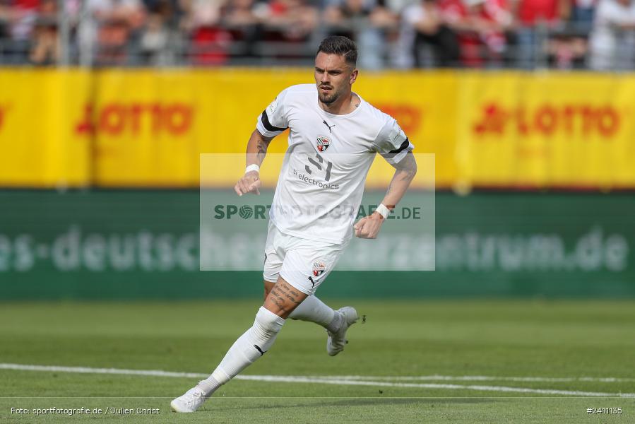 sport, action, Würzburg, Toto-Pokal Finale, Mai 2024, Landespokal-Finale, Fussball, Finaltag der Amateure 2024, Finaltag, FWK, FCI, FC Würzburger Kickers, FC Ingolstadt 04, BFV, AKON Arena, 25.05.2024 - Bild-ID: 2411135