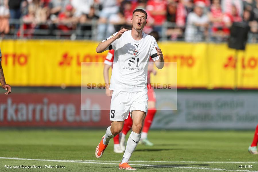 sport, action, Würzburg, Toto-Pokal Finale, Mai 2024, Landespokal-Finale, Fussball, Finaltag der Amateure 2024, Finaltag, FWK, FCI, FC Würzburger Kickers, FC Ingolstadt 04, BFV, AKON Arena, 25.05.2024 - Bild-ID: 2411187