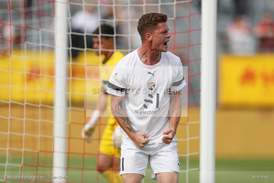 sport, action, Würzburg, Toto-Pokal Finale, Mai 2024, Landespokal-Finale, Fussball, Finaltag der Amateure 2024, Finaltag, FWK, FCI, FC Würzburger Kickers, FC Ingolstadt 04, BFV, AKON Arena, 25.05.2024 - Bild-ID: 2411243