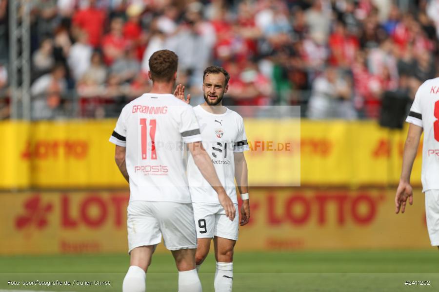sport, action, Würzburg, Toto-Pokal Finale, Mai 2024, Landespokal-Finale, Fussball, Finaltag der Amateure 2024, Finaltag, FWK, FCI, FC Würzburger Kickers, FC Ingolstadt 04, BFV, AKON Arena, 25.05.2024 - Bild-ID: 2411252