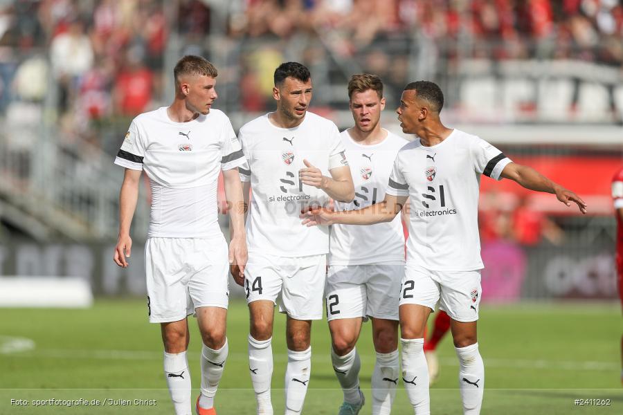 sport, action, Würzburg, Toto-Pokal Finale, Mai 2024, Landespokal-Finale, Fussball, Finaltag der Amateure 2024, Finaltag, FWK, FCI, FC Würzburger Kickers, FC Ingolstadt 04, BFV, AKON Arena, 25.05.2024 - Bild-ID: 2411262 sport, action, Würzburg, Toto-Pokal Finale, Mai 2024, Landespokal-Finale, Fussball, Finaltag der Amateure 2024, Finaltag, FWK, FCI, FC Würzburger Kickers, FC Ingolstadt 04, BFV, AKON Arena, 25.05.2024 - Bild-ID: 2411262