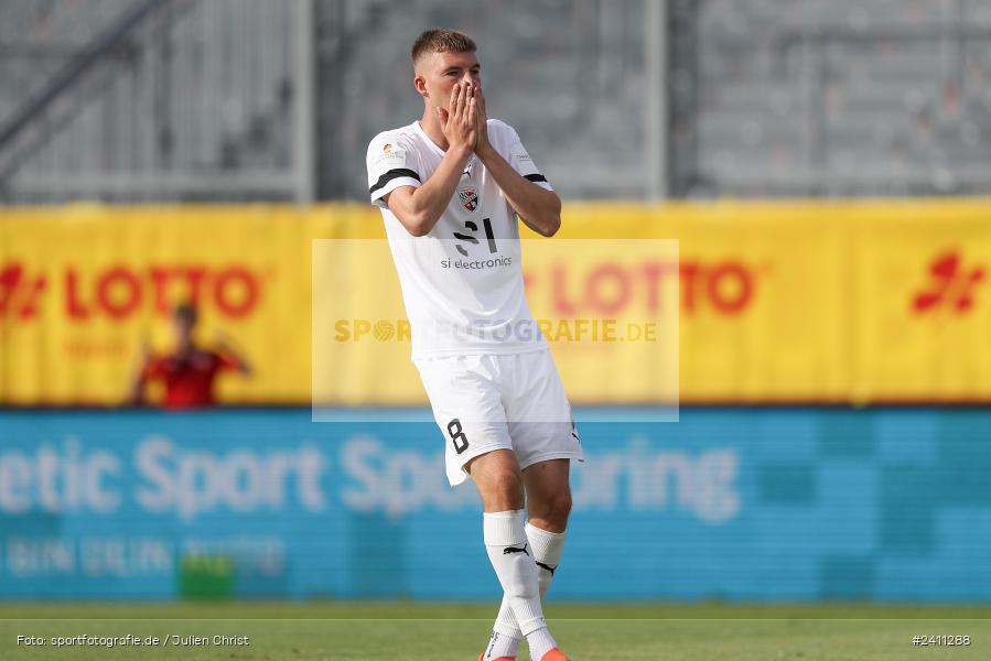 sport, action, Würzburg, Toto-Pokal Finale, Mai 2024, Landespokal-Finale, Fussball, Finaltag der Amateure 2024, Finaltag, FWK, FCI, FC Würzburger Kickers, FC Ingolstadt 04, BFV, AKON Arena, 25.05.2024 - Bild-ID: 2411288