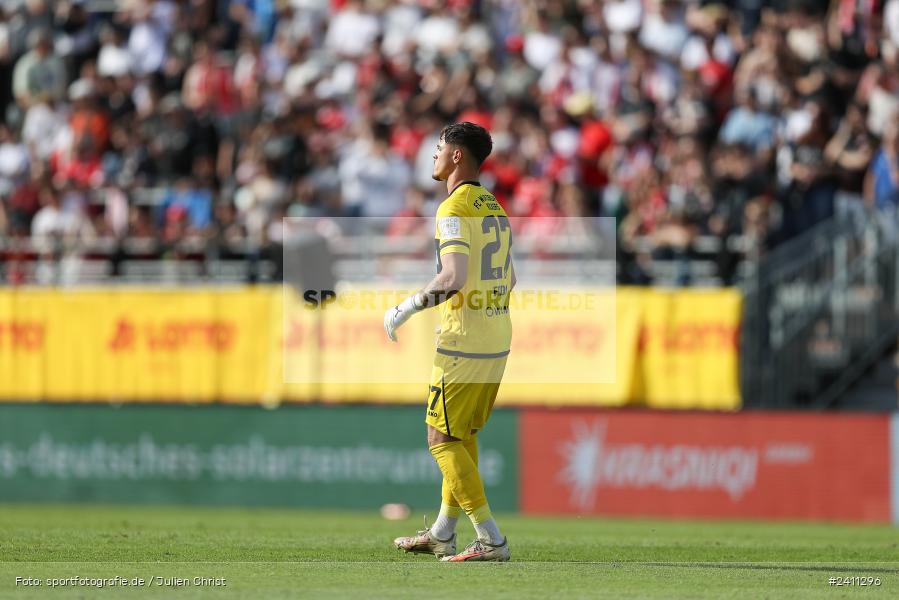 sport, action, Würzburg, Toto-Pokal Finale, Mai 2024, Landespokal-Finale, Fussball, Finaltag der Amateure 2024, Finaltag, FWK, FCI, FC Würzburger Kickers, FC Ingolstadt 04, BFV, AKON Arena, 25.05.2024 - Bild-ID: 2411296