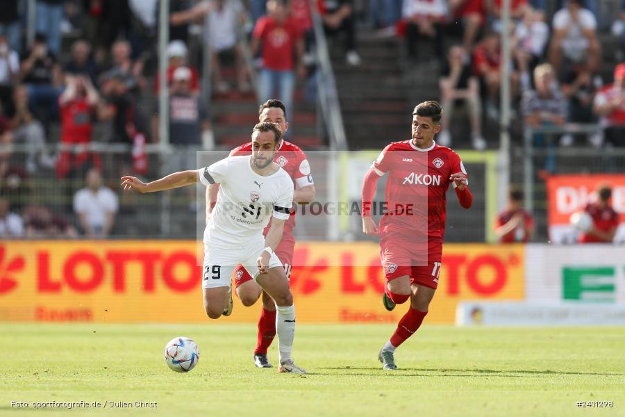 sport, action, Würzburg, Toto-Pokal Finale, Mai 2024, Landespokal-Finale, Fussball, Finaltag der Amateure 2024, Finaltag, FWK, FCI, FC Würzburger Kickers, FC Ingolstadt 04, BFV, AKON Arena, 25.05.2024 - Bild-ID: 2411298