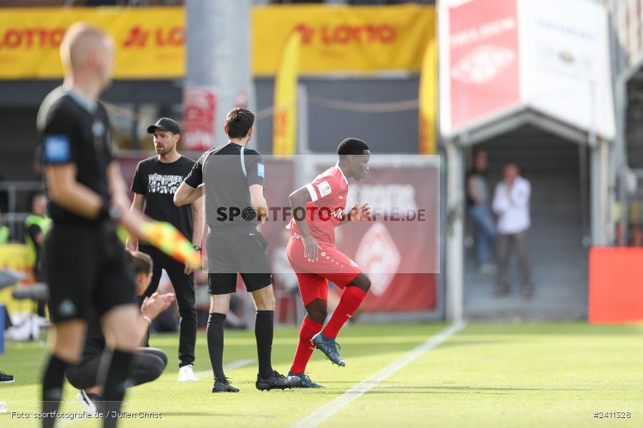 sport, action, Würzburg, Toto-Pokal Finale, Mai 2024, Landespokal-Finale, Fussball, Finaltag der Amateure 2024, Finaltag, FWK, FCI, FC Würzburger Kickers, FC Ingolstadt 04, BFV, AKON Arena, 25.05.2024 - Bild-ID: 2411328 sport, action, Würzburg, Toto-Pokal Finale, Mai 2024, Landespokal-Finale, Fussball, Finaltag der Amateure 2024, Finaltag, FWK, FCI, FC Würzburger Kickers, FC Ingolstadt 04, BFV, AKON Arena, 25.05.2024 - Bild-ID: 2411328