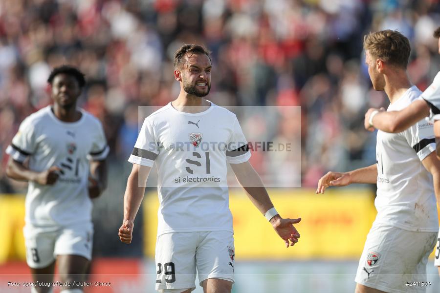 sport, action, Würzburg, Toto-Pokal Finale, Mai 2024, Landespokal-Finale, Fussball, Finaltag der Amateure 2024, Finaltag, FWK, FCI, FC Würzburger Kickers, FC Ingolstadt 04, BFV, AKON Arena, 25.05.2024 - Bild-ID: 2411399