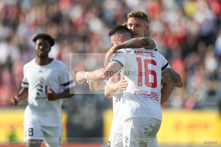 sport, action, Würzburg, Toto-Pokal Finale, Mai 2024, Landespokal-Finale, Fussball, Finaltag der Amateure 2024, Finaltag, FWK, FCI, FC Würzburger Kickers, FC Ingolstadt 04, BFV, AKON Arena, 25.05.2024 - Bild-ID: 2411403