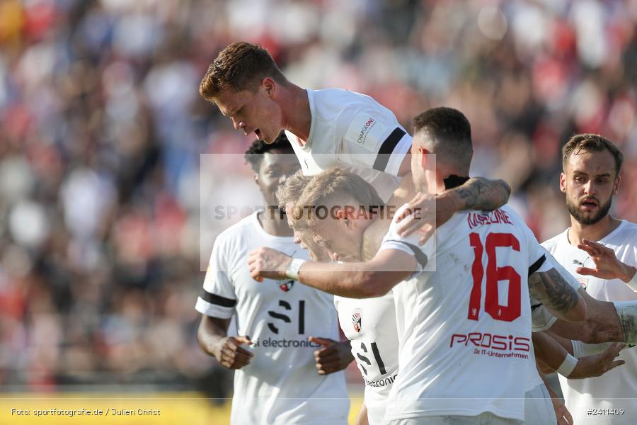 sport, action, Würzburg, Toto-Pokal Finale, Mai 2024, Landespokal-Finale, Fussball, Finaltag der Amateure 2024, Finaltag, FWK, FCI, FC Würzburger Kickers, FC Ingolstadt 04, BFV, AKON Arena, 25.05.2024 - Bild-ID: 2411409