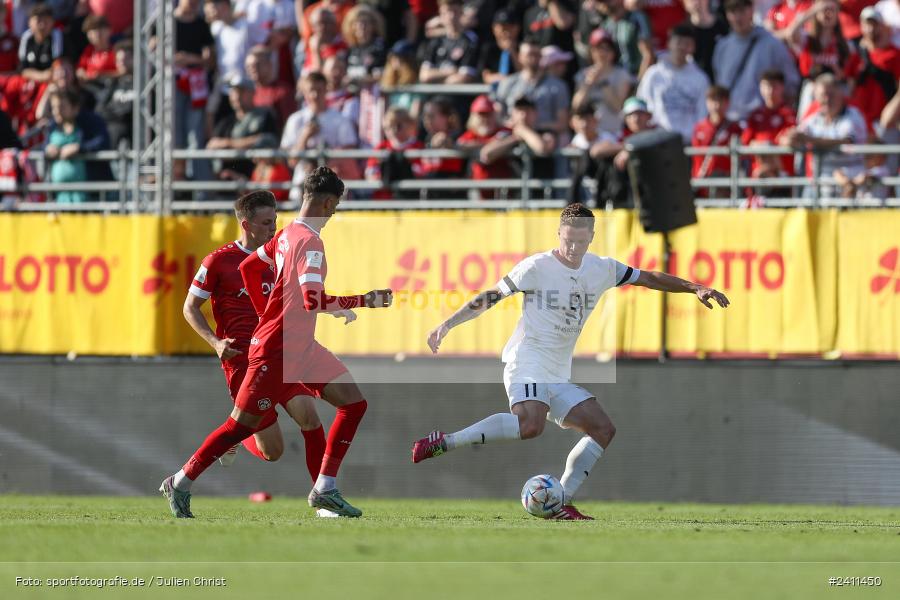 sport, action, Würzburg, Toto-Pokal Finale, Mai 2024, Landespokal-Finale, Fussball, Finaltag der Amateure 2024, Finaltag, FWK, FCI, FC Würzburger Kickers, FC Ingolstadt 04, BFV, AKON Arena, 25.05.2024 - Bild-ID: 2411450 sport, action, Würzburg, Toto-Pokal Finale, Mai 2024, Landespokal-Finale, Fussball, Finaltag der Amateure 2024, Finaltag, FWK, FCI, FC Würzburger Kickers, FC Ingolstadt 04, BFV, AKON Arena, 25.05.2024 - Bild-ID: 2411450