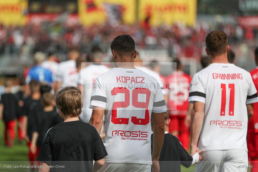 sport, action, Würzburg, Toto-Pokal Finale, Mai 2024, Landespokal-Finale, Fussball, Finaltag der Amateure 2024, Finaltag, FWK, FCI, FC Würzburger Kickers, FC Ingolstadt 04, BFV, AKON Arena, 25.05.2024 - Bild-ID: 2411490