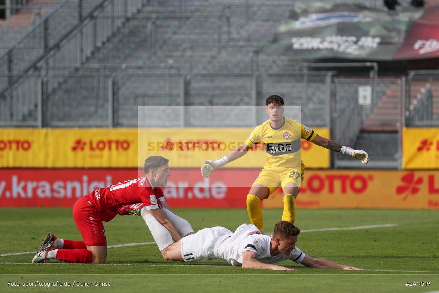 sport, action, Würzburg, Toto-Pokal Finale, Mai 2024, Landespokal-Finale, Fussball, Finaltag der Amateure 2024, Finaltag, FWK, FCI, FC Würzburger Kickers, FC Ingolstadt 04, BFV, AKON Arena, 25.05.2024 - Bild-ID: 2411519